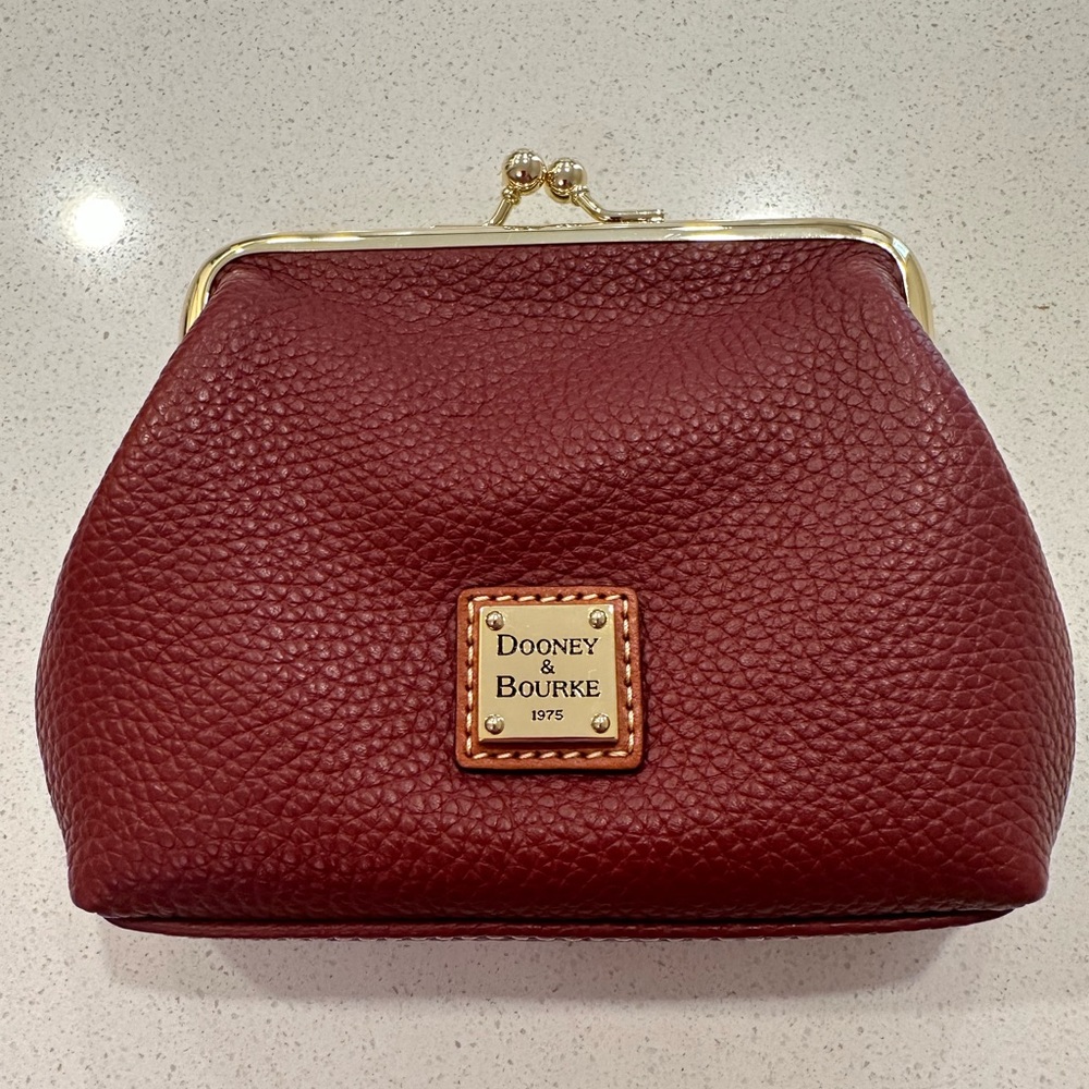 Dooney & Bourke Card / Coin Purse
NWOT